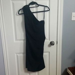 One shoulder shift dress